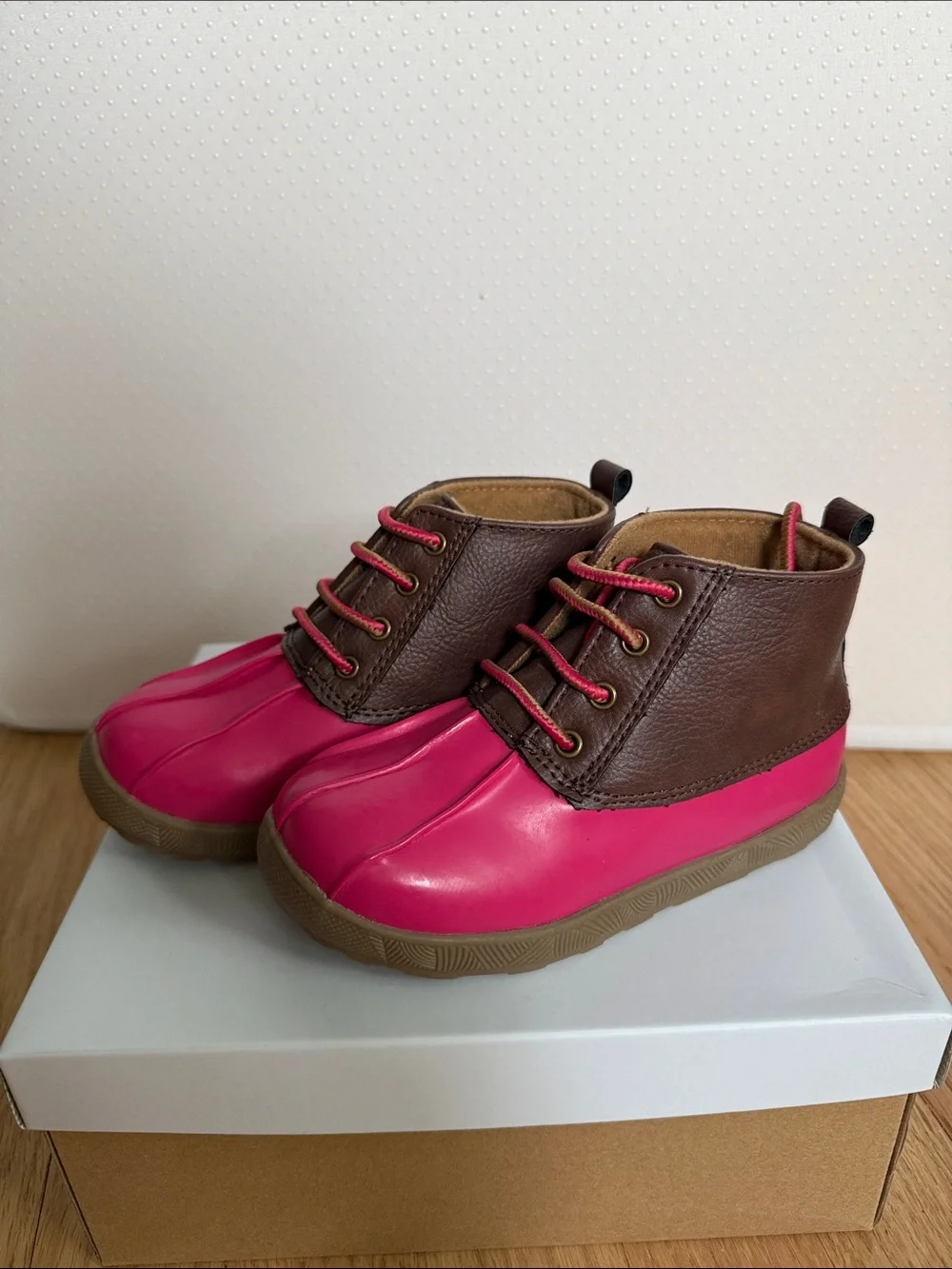 Baby Deer NWT Brown and Hot Pink Duck Boots
